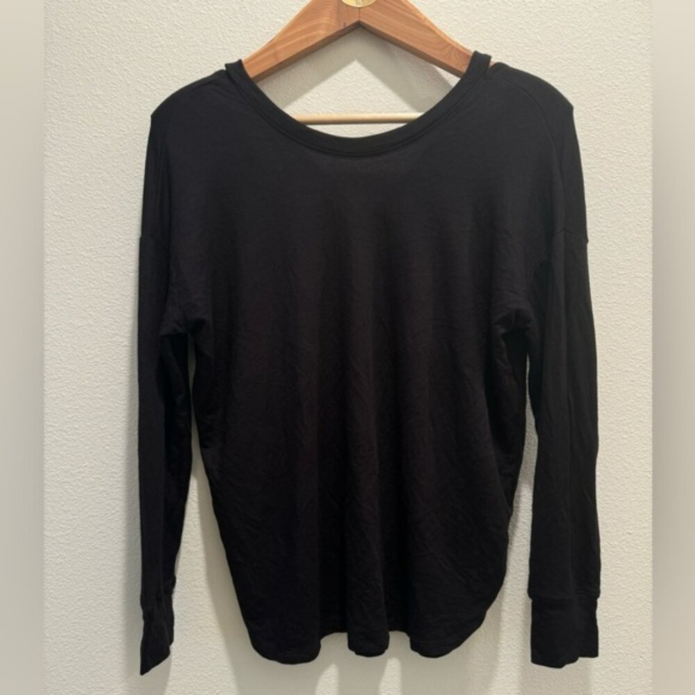 NWOT Athleta longsleeve shirt